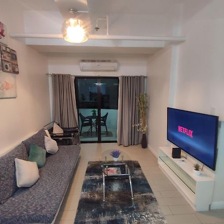 Luxury Spacious 2Br In Salcedo Village Manila Eksteriør billede