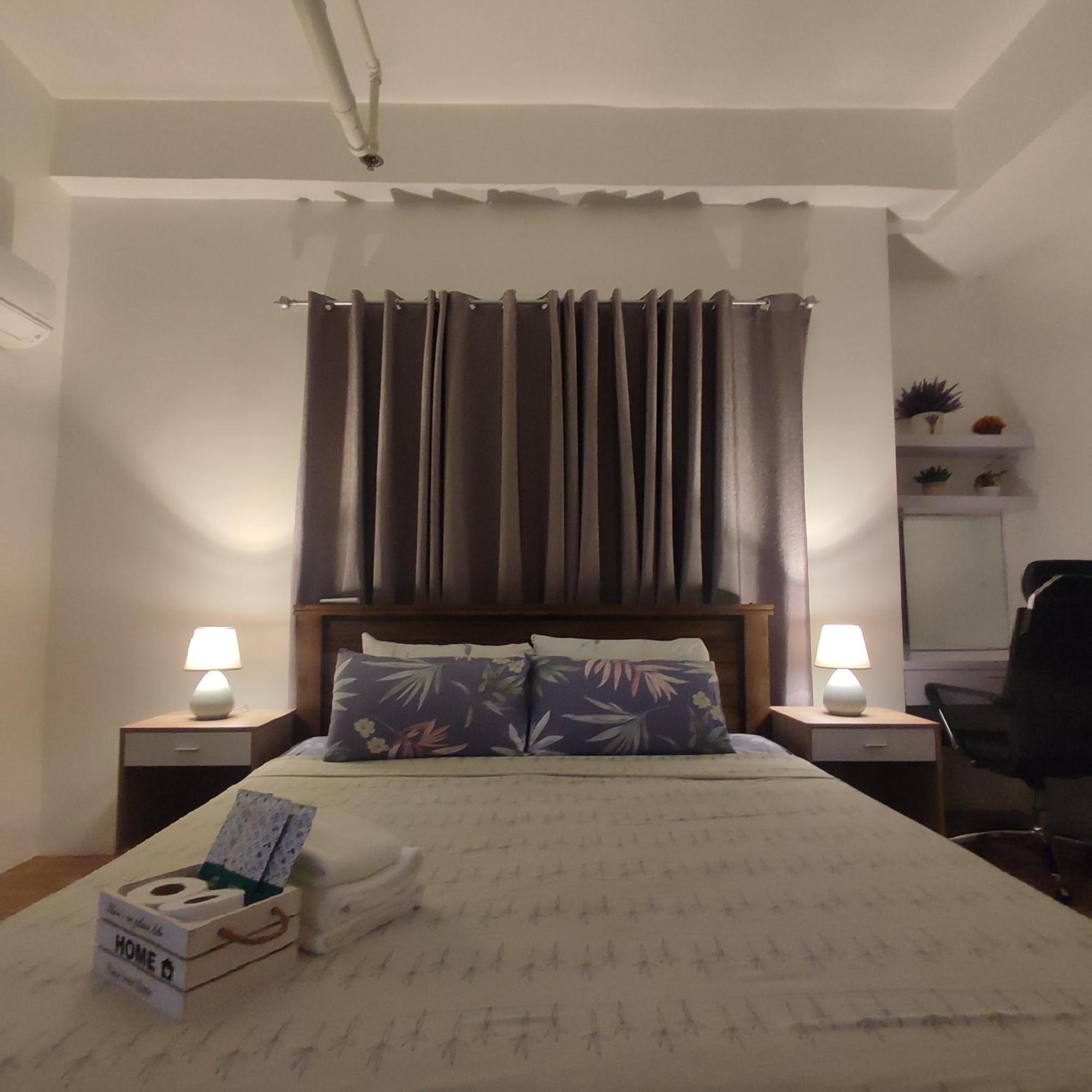 Luxury Spacious 2Br In Salcedo Village Manila Eksteriør billede