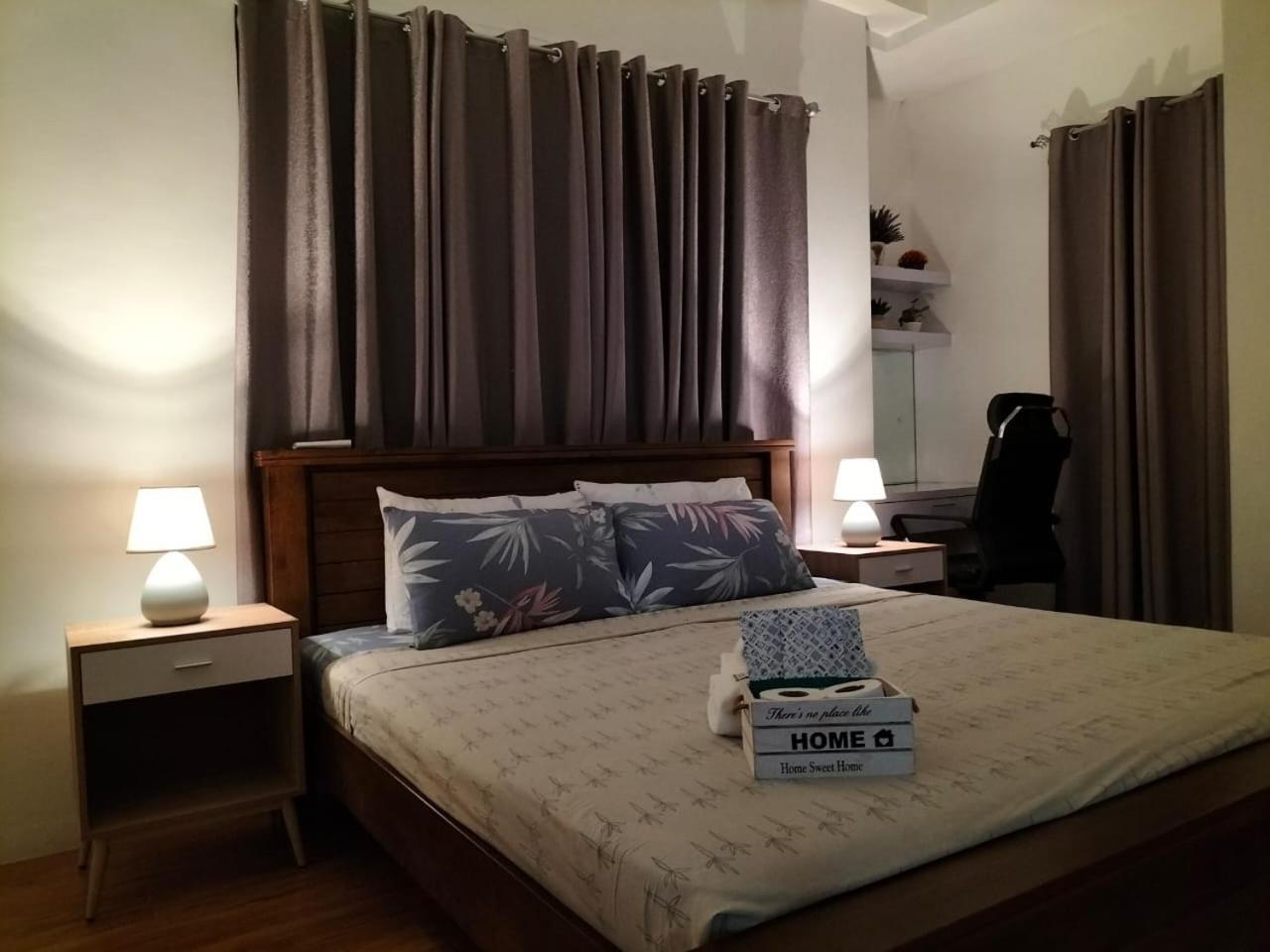 Luxury Spacious 2Br In Salcedo Village Manila Eksteriør billede