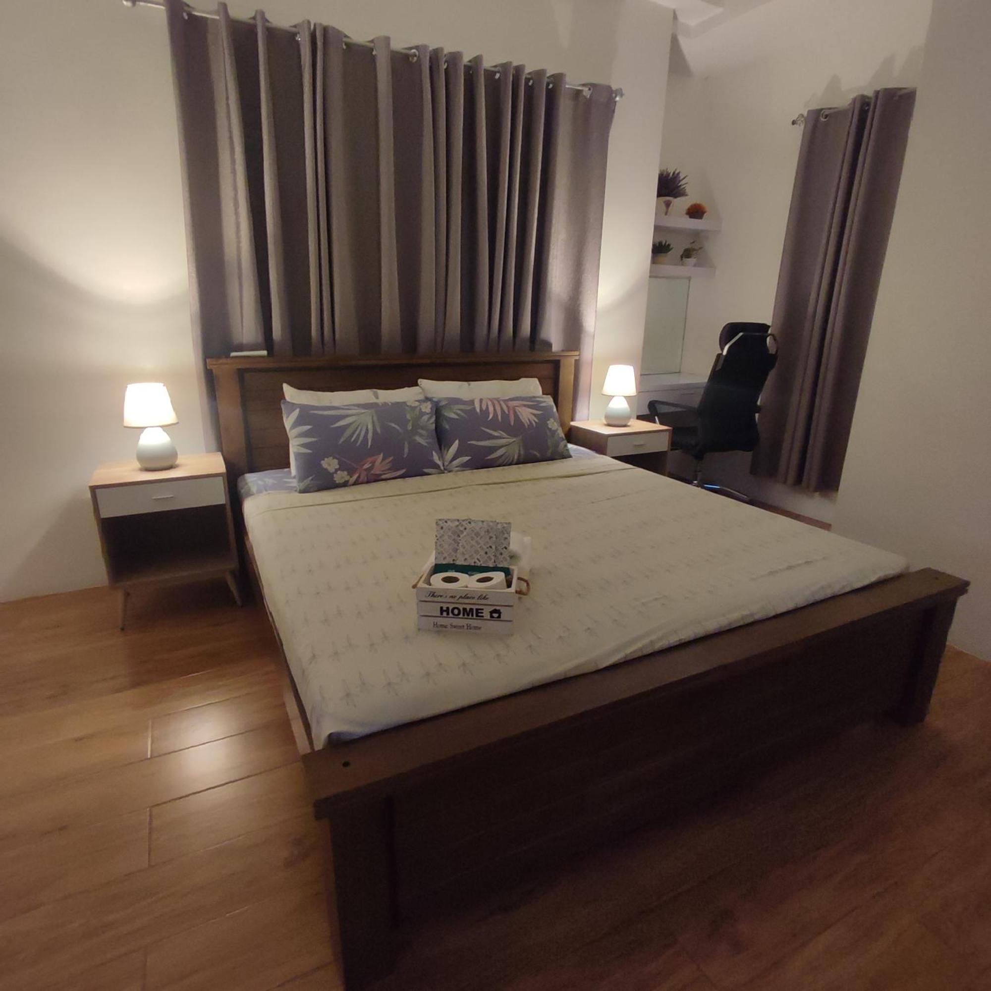 Luxury Spacious 2Br In Salcedo Village Manila Eksteriør billede
