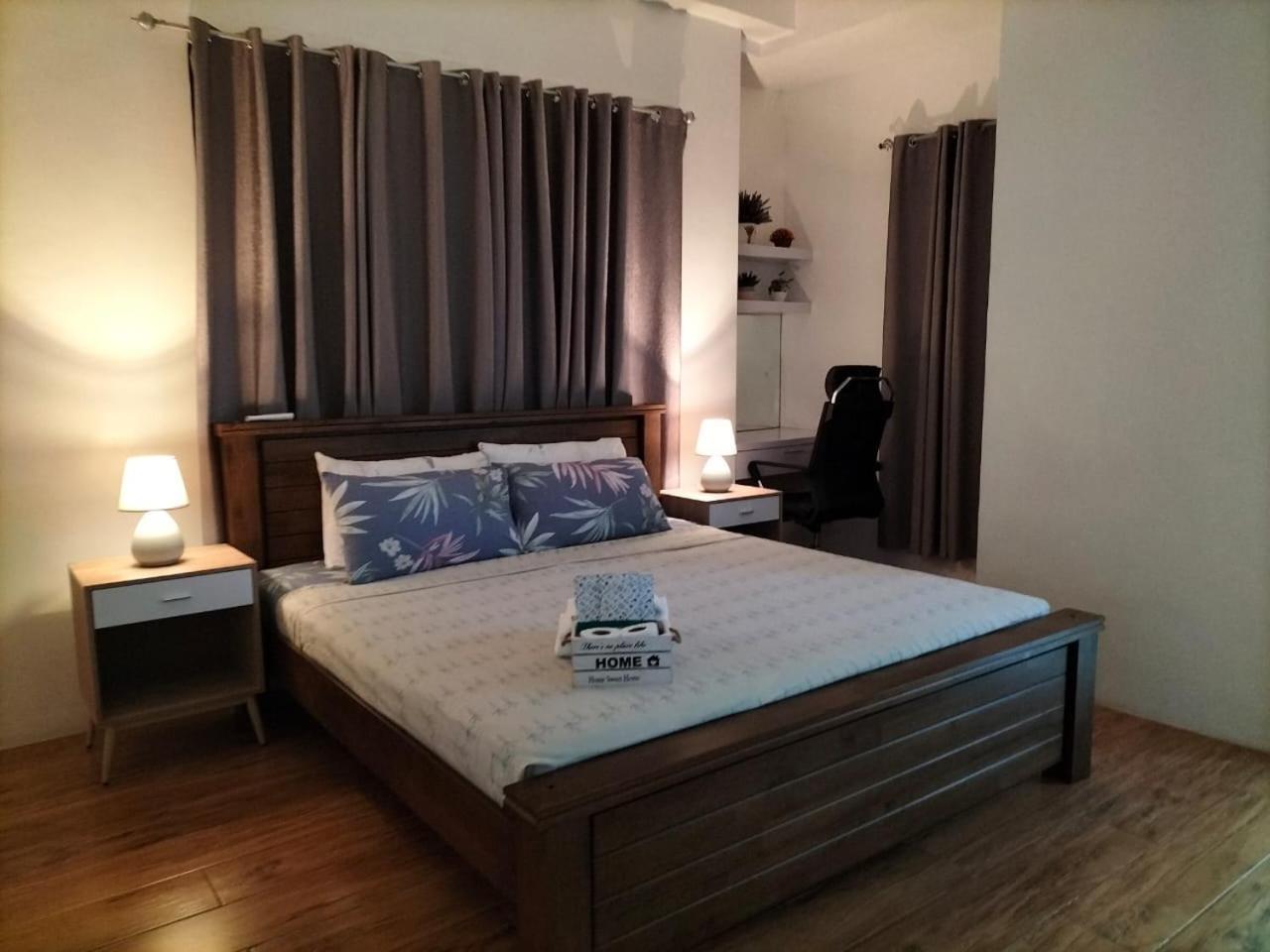 Luxury Spacious 2Br In Salcedo Village Manila Eksteriør billede