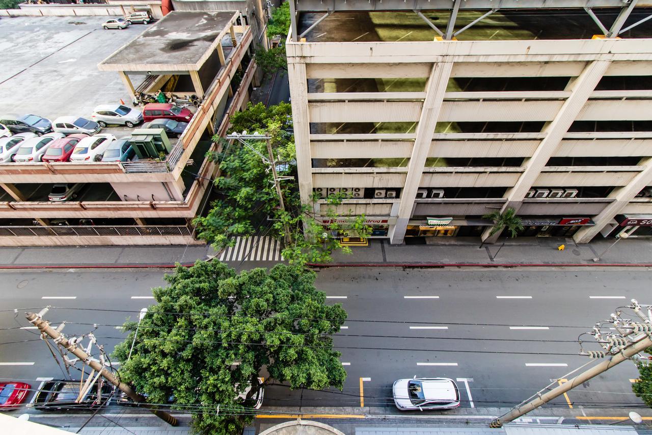 Luxury Spacious 2Br In Salcedo Village Manila Eksteriør billede