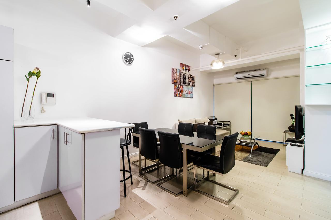 Luxury Spacious 2Br In Salcedo Village Manila Eksteriør billede